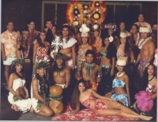 Polynesian Resort luau cast