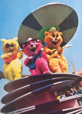 America on Parade Walt Disney World Aristocats float