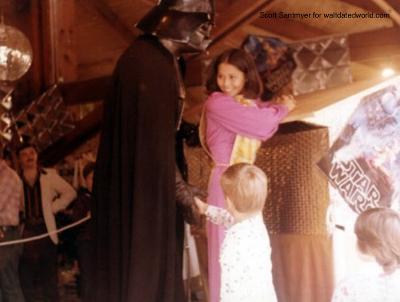 Darth Vader meets fans at Walt Disney World shopping Village 1977 Star Wars