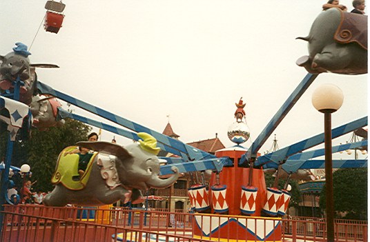 Original Dumbo ride mechanism
