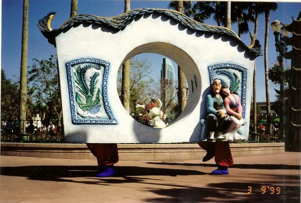 Mulan parade family float Disney MGM Studios